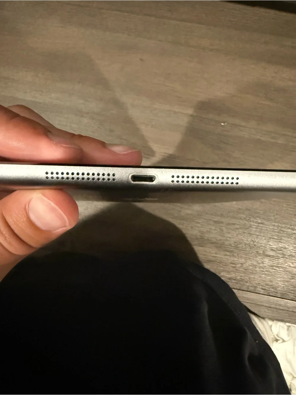 Apple iPad Mini Black Front / Silver Back Tablet